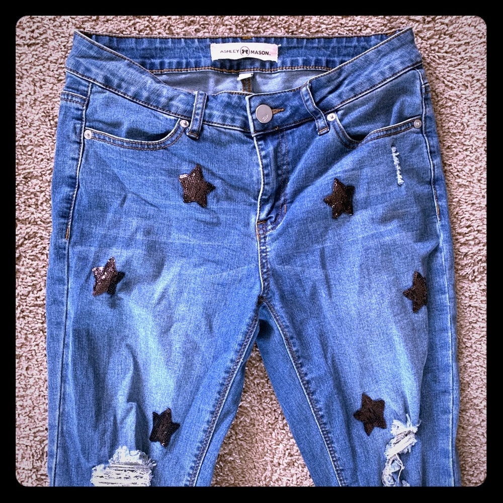 Ashley Mason sequin Star/distressed jeans